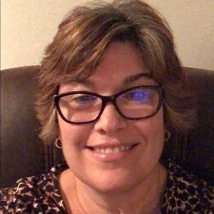 Meet your Posher, Ilene